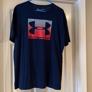 Mens Under Armour short sleeve t-shirt